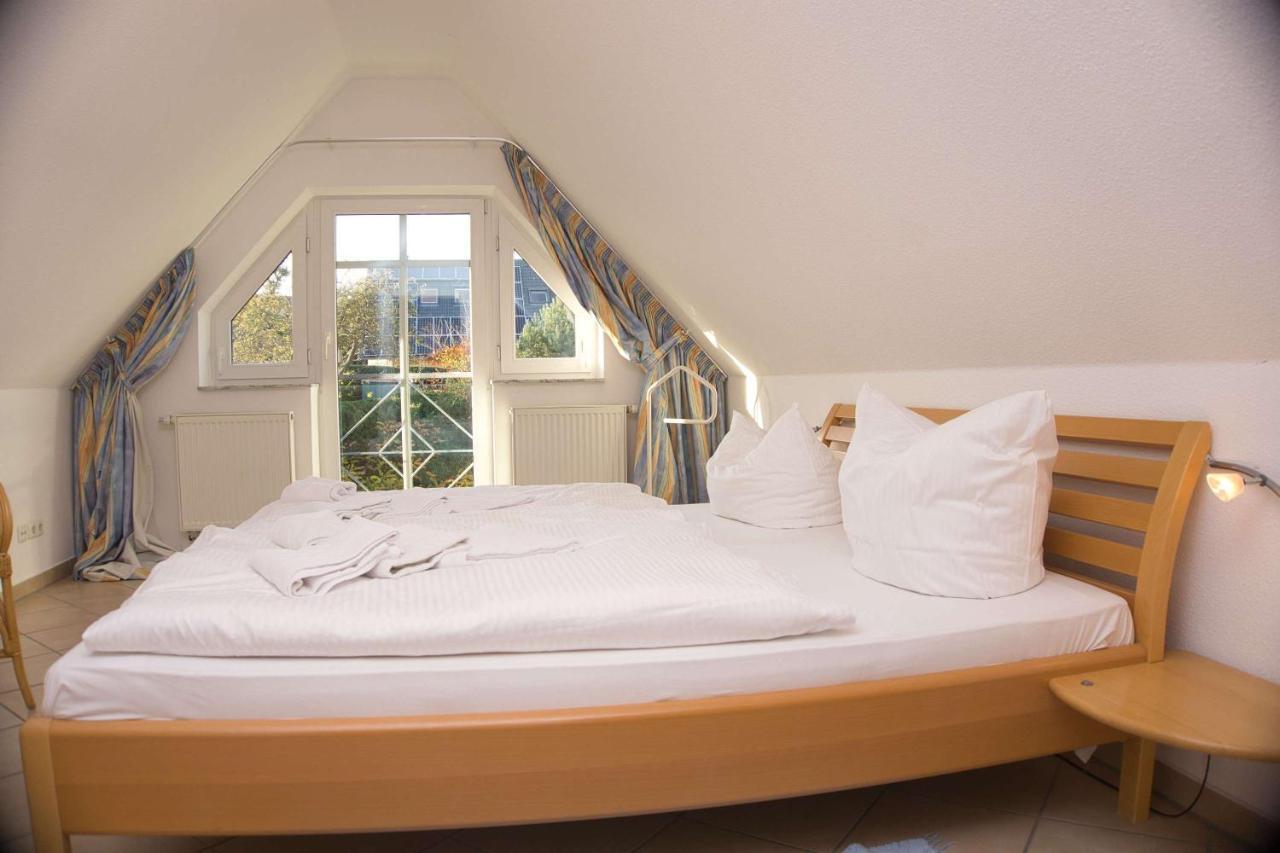 Dünenhaus Ferienwohnung mit Balkon und Meerblick Goehren  Exterior foto